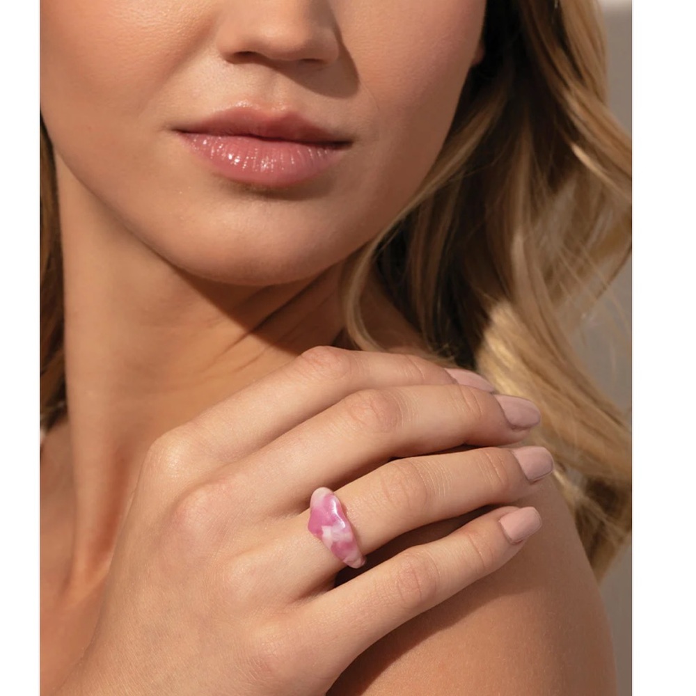 Uncommon James Resin Heart Ring
